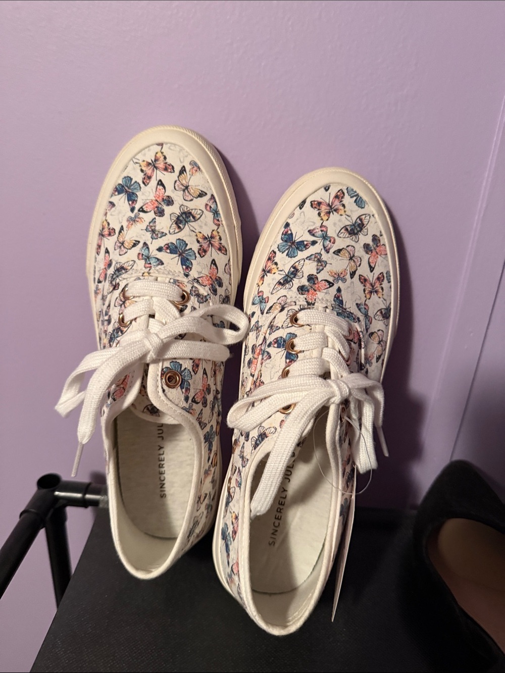 NWT Sincerely Jules Butterfly Print Canvas Sneakers - Multicolor Butterflies